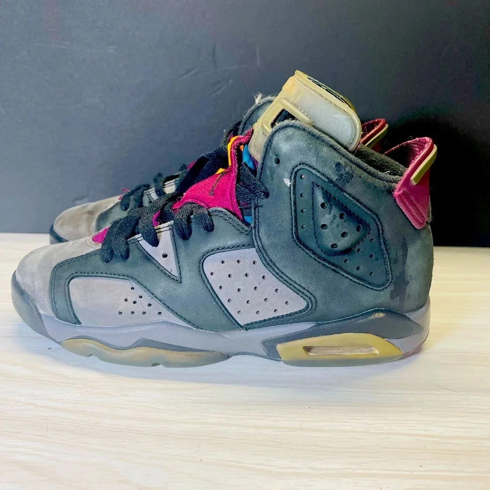 Jordan 6 Retro Mid Black Size 5Y - 384665-063